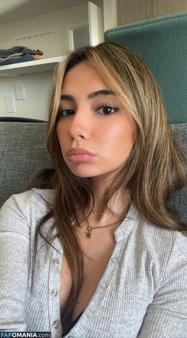 alyssa.sanchez / lousyfaerie Nu OnlyFans  Foto vazada #7