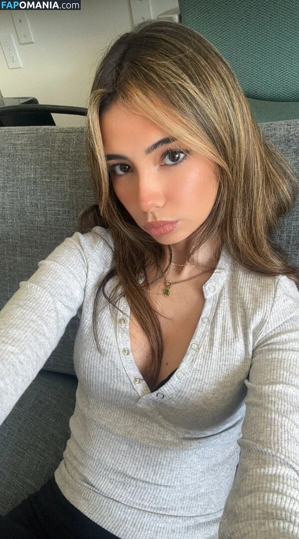 alyssa.sanchez / lousyfaerie Nu OnlyFans  Foto vazada #8