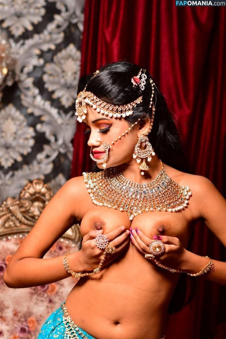 Amaira Roy / Rose Roy / rose_mary_official2023 Nu OnlyFans  Foto vazada #14