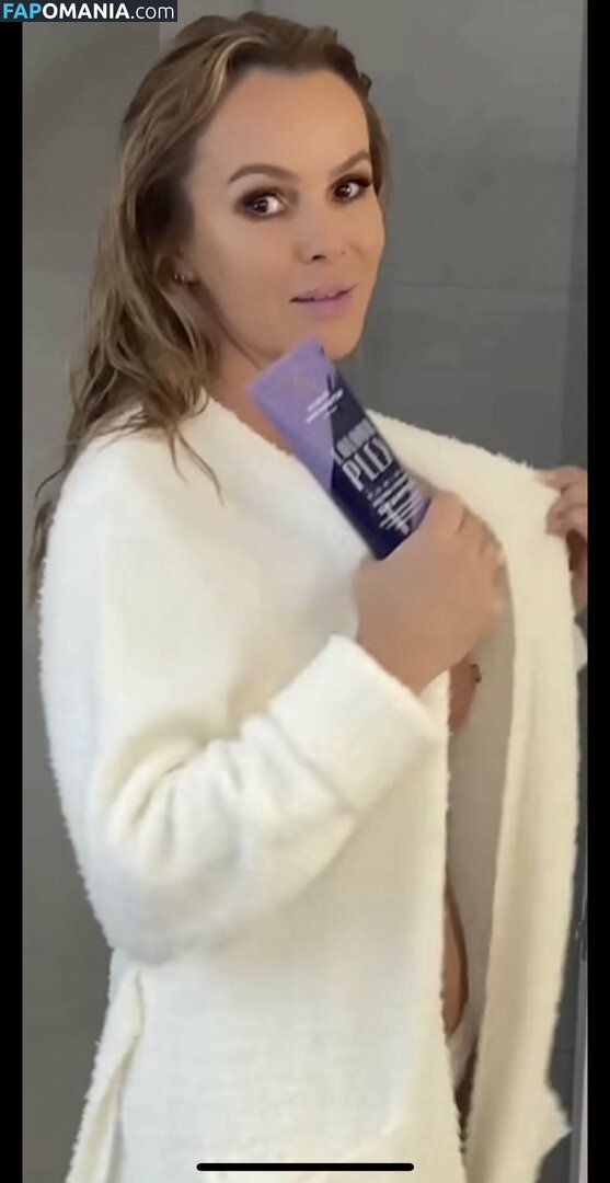 Amanda Holden / noholdenback Nu OnlyFans  Foto vazada #461
