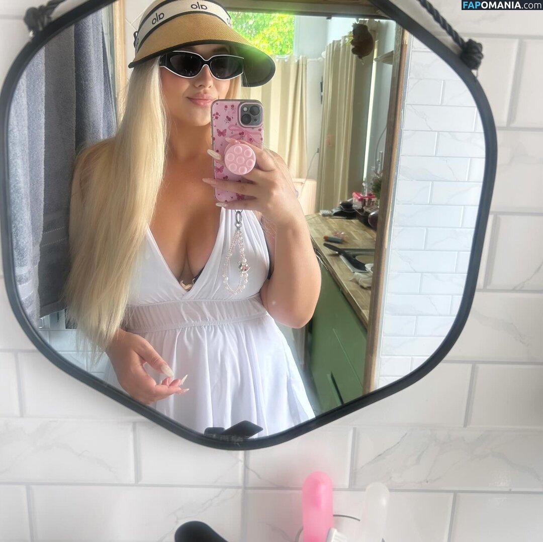 Amber Koltzow Bastick / amber_koltzow_bastick Nu OnlyFans  Foto vazada #1