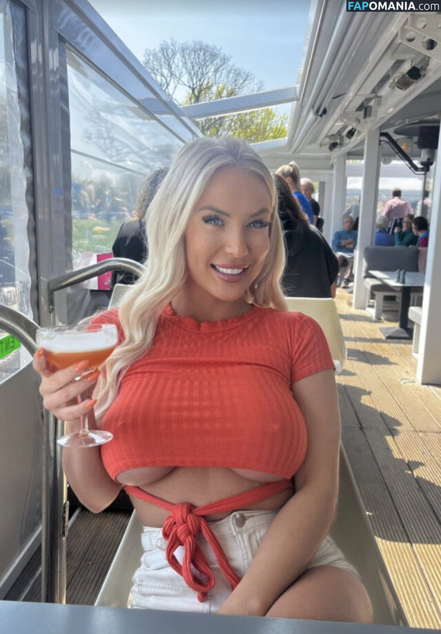 Amber McCall / ambermccallxoxx Nu OnlyFans  Foto vazada #1