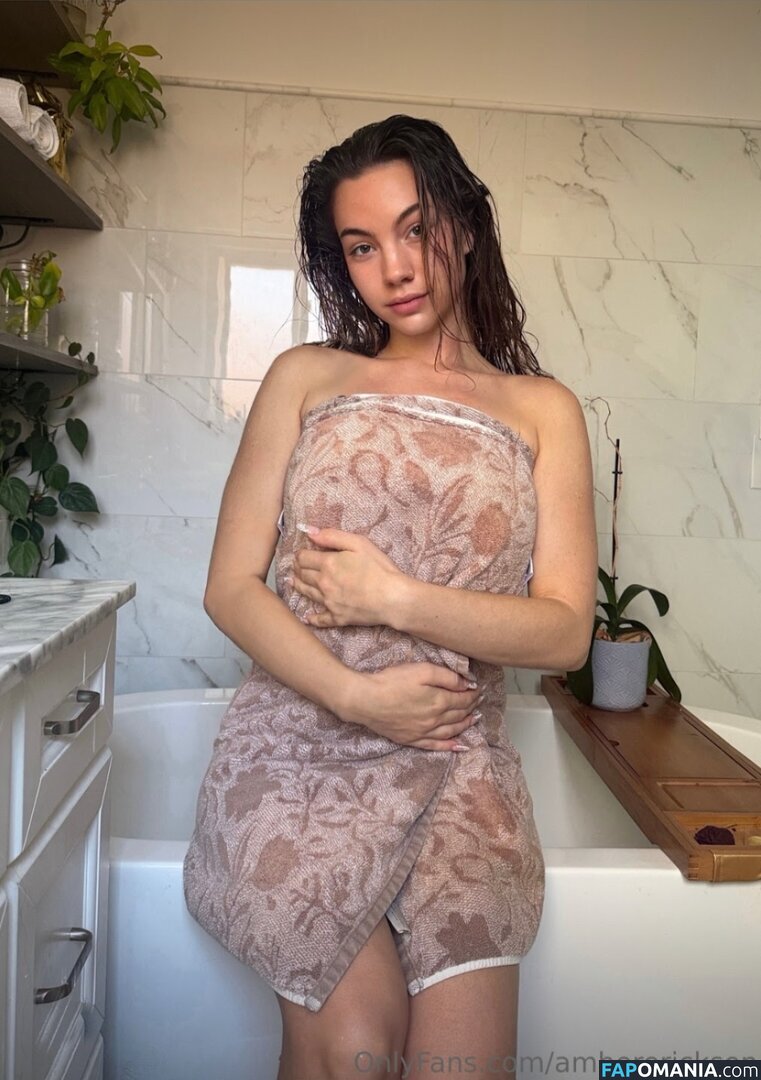 amber_erickson_ / ambererickson Nu OnlyFans  Foto vazada #17