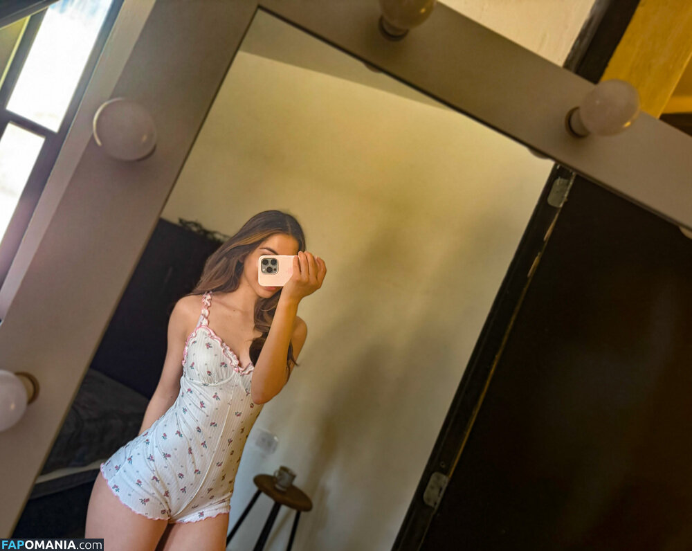 America Soto / AmericaSoto18 / americas098 / amesoto / https: / soyamericaa / soyamericaaa Nu OnlyFans  Foto vazada #2