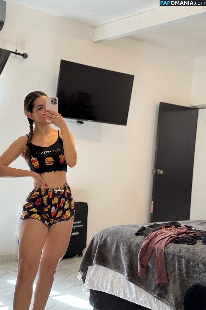 America Soto / AmericaSoto18 / americas098 / amesoto / https: / soyamericaa / soyamericaaa Nu OnlyFans  Foto vazada #5