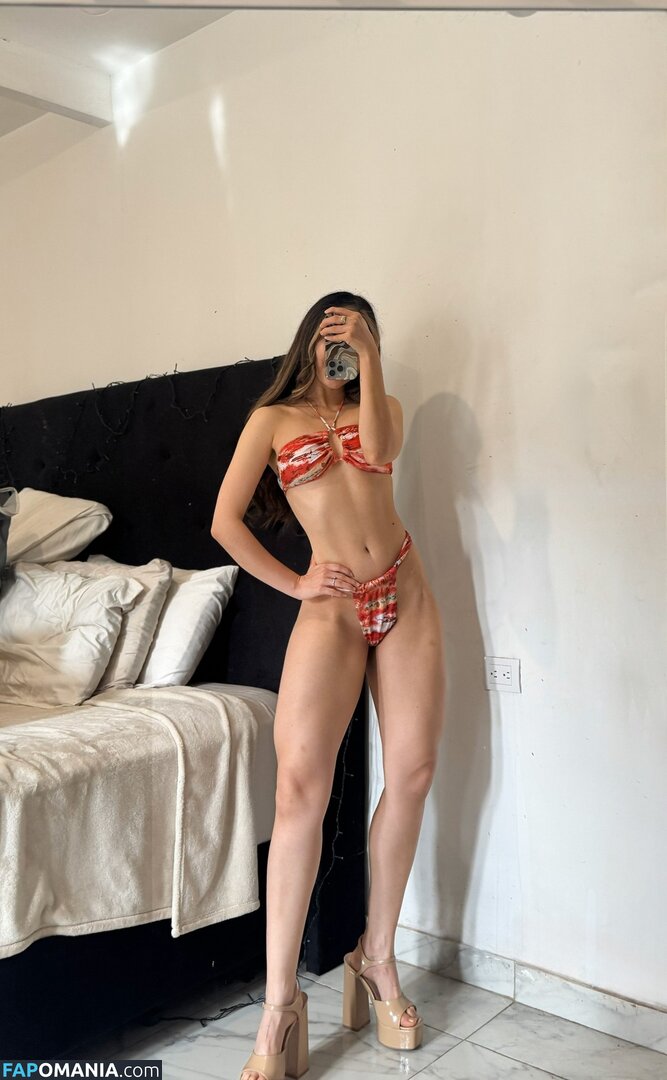 America Soto / AmericaSoto18 / americas098 / amesoto / https: / soyamericaa / soyamericaaa Nu OnlyFans  Foto vazada #12