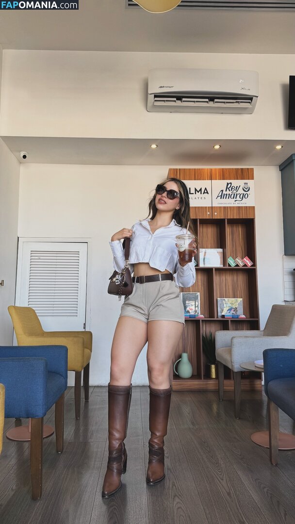 America Soto / AmericaSoto18 / americas098 / amesoto / https: / soyamericaa / soyamericaaa Nu OnlyFans  Foto vazada #25