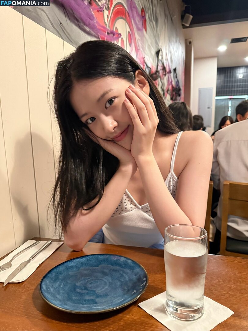 An IVE / An Yujin 안유진 | / _yujin_an Nu OnlyFans  Foto vazada #25