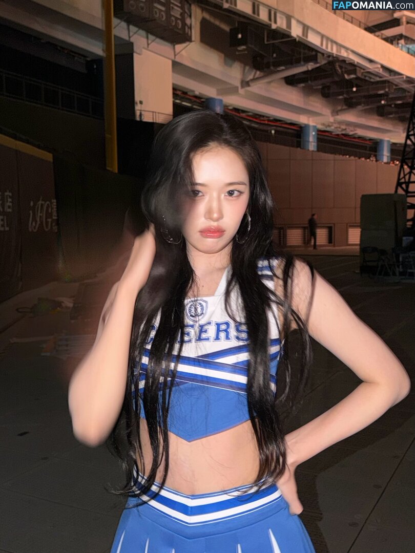 An IVE / An Yujin 안유진 | / _yujin_an Nu OnlyFans  Foto vazada #34