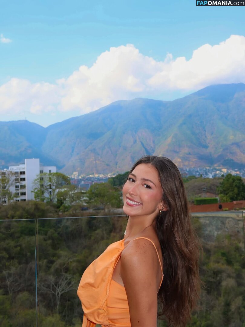 Ana Pacella / Anabarbara1108 / anachuii Nu OnlyFans  Foto vazada #4