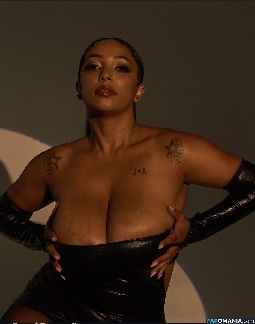 AnahiRyan1 / Anahi_Ryan / anahi_ryan1 / https: Nu OnlyFans  Foto vazada #2