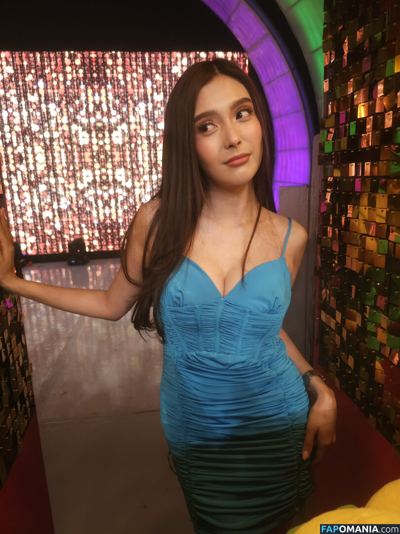 Analyn Barro Nu OnlyFans  Foto vazada #4