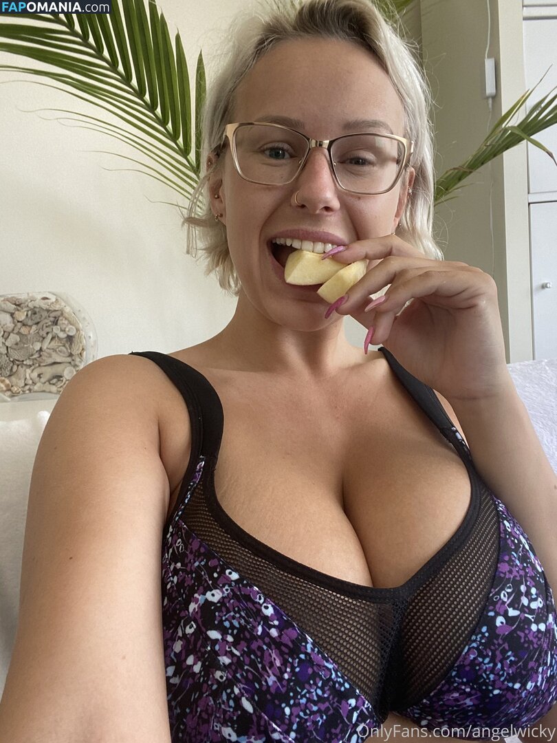 Angel Wicky / angel_wicky_ii / angelwicky / angelwickyofficial Nu OnlyFans  Foto vazada #132