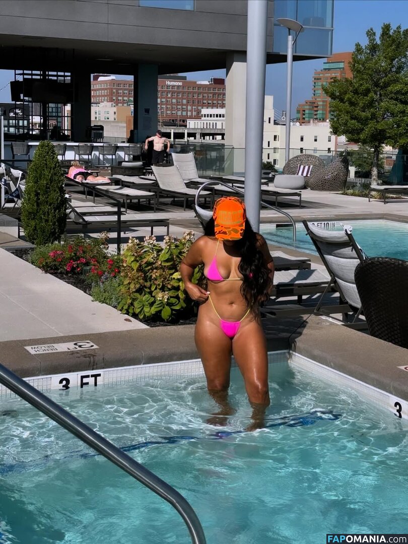 Angela Simmons / angelasimmons Nu OnlyFans  Foto vazada #107