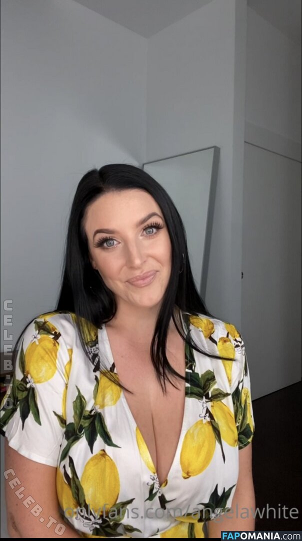Angela White / angelawhite / angelawhitetv / https: / officialangelawhite / theangelawhite Nu OnlyFans  Foto vazada #286