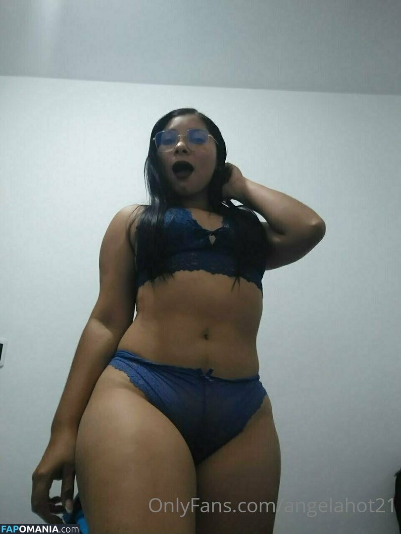 angelahot21 / lilhunee21 Nu OnlyFans  Foto vazada #25