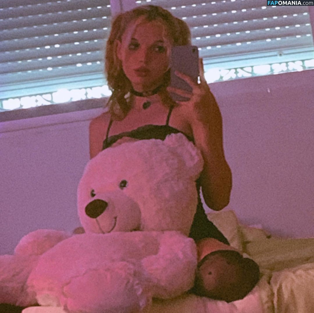 angele_mhr Nu OnlyFans  Foto vazada #11