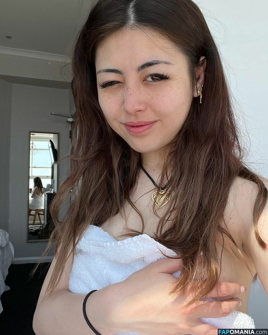 Angelic Lofi ASMR / angelic.lofi / https: Nu OnlyFans  Foto vazada #2