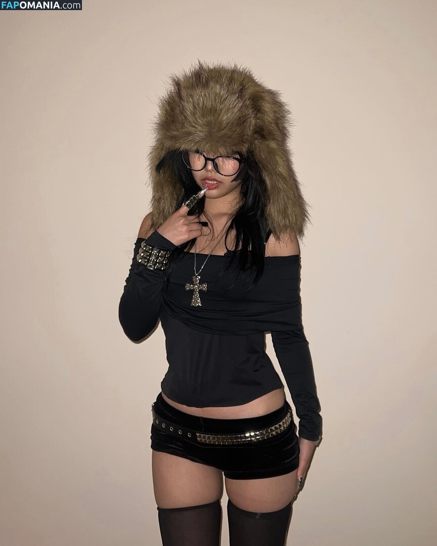 _angelmomo Nu OnlyFans  Foto vazada #3