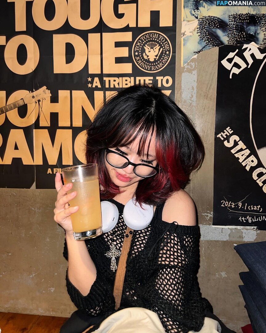 _angelmomo Nu OnlyFans  Foto vazada #25