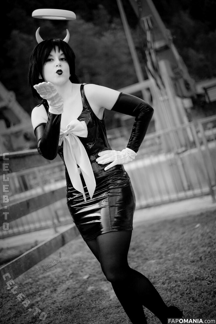 Angelwings_Cos Nu OnlyFans  Foto vazada #5