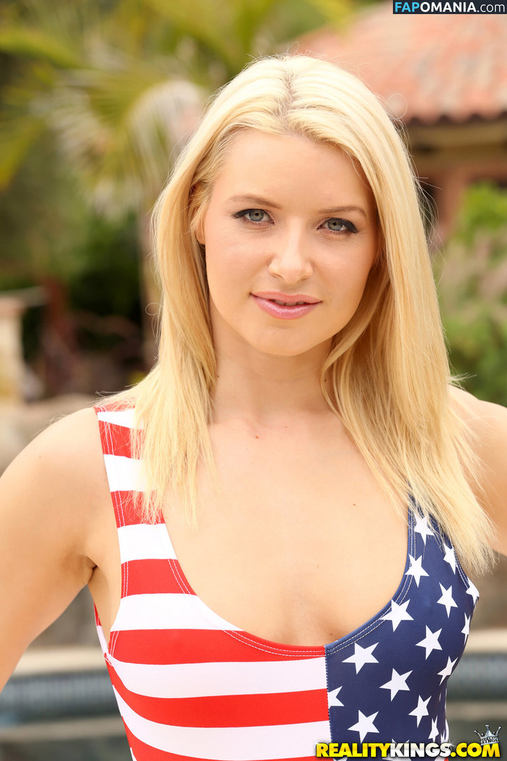 Anikka Albrite / alotofbritebooty / anikkaalbrite Nu OnlyFans  Foto vazada #4