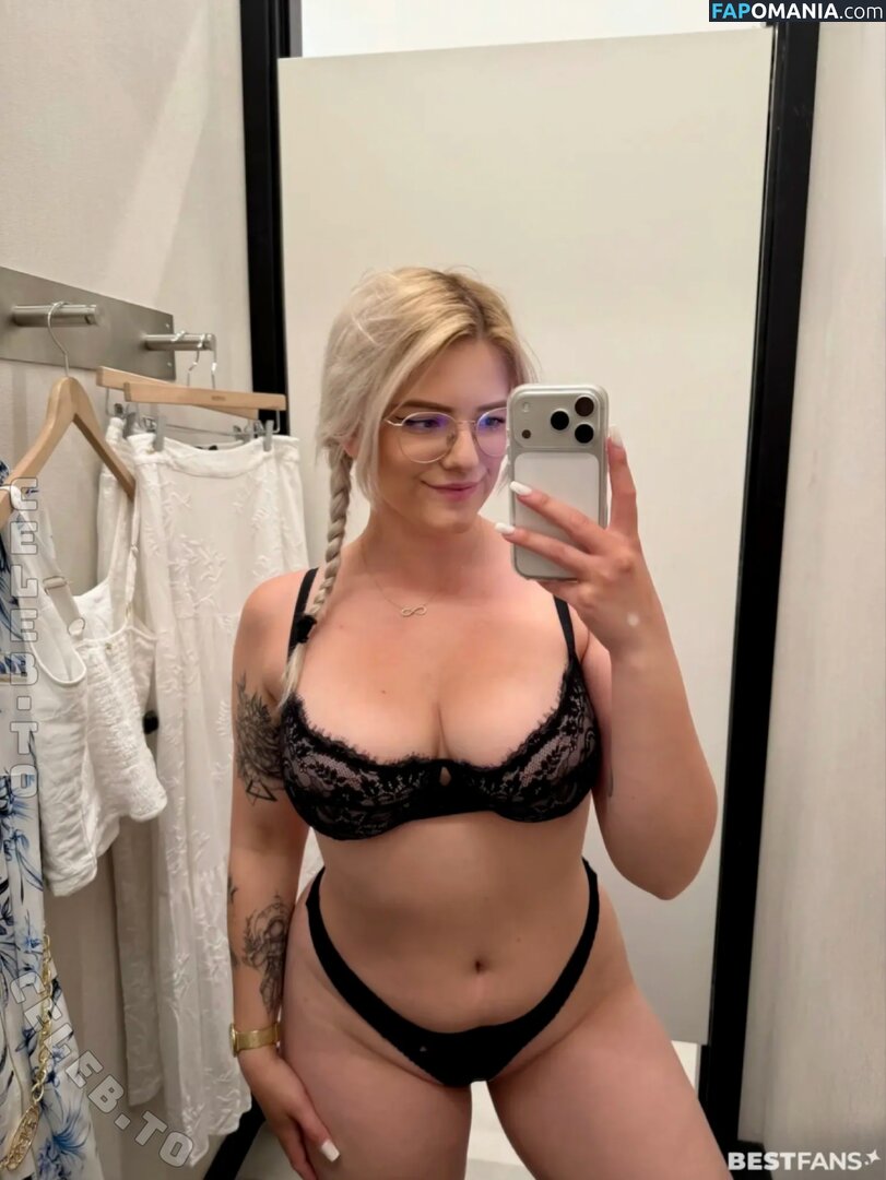 Anna Blum / annablumofficial Nu OnlyFans  Foto vazada #7