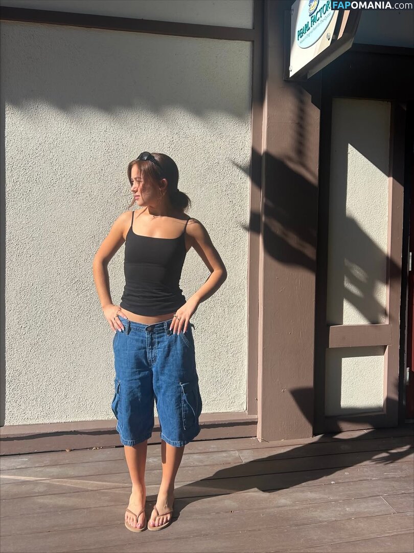 Anna Cathcart / annacathcart Nu OnlyFans  Foto vazada #1