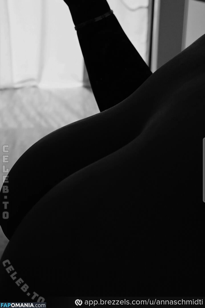 Anna Schmidt / annaschmidti Nu OnlyFans  Foto vazada #35