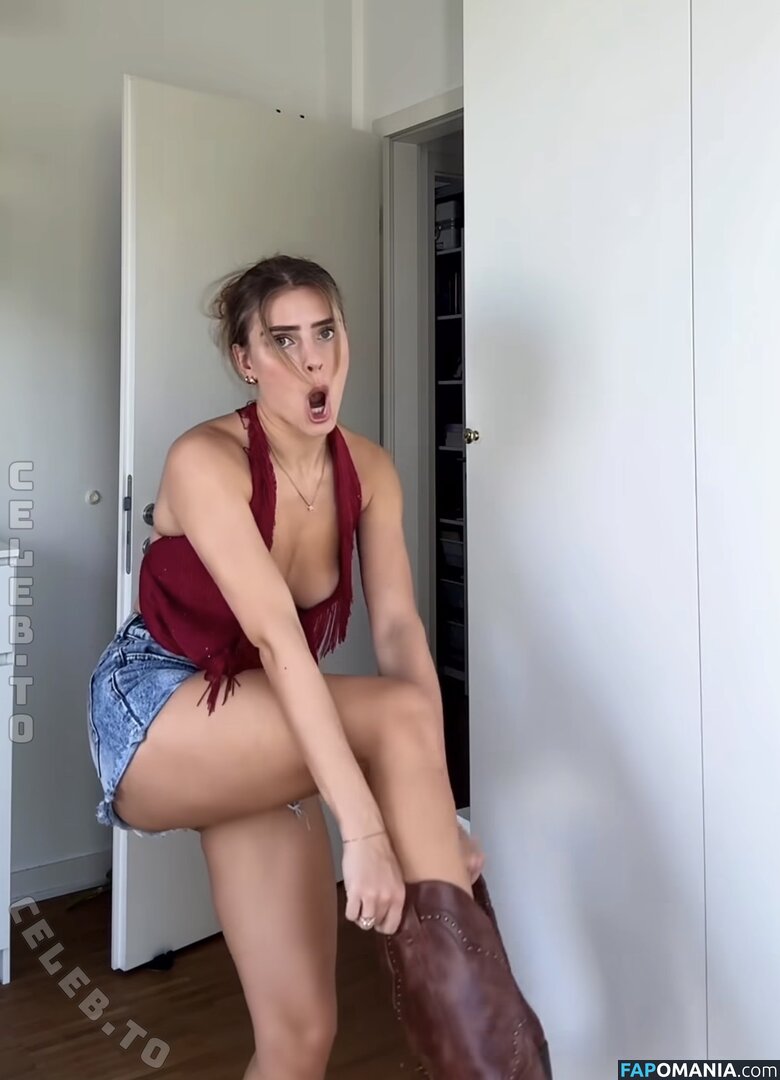 Anna von Klinski / annavonklinski Nu OnlyFans  Foto vazada #1