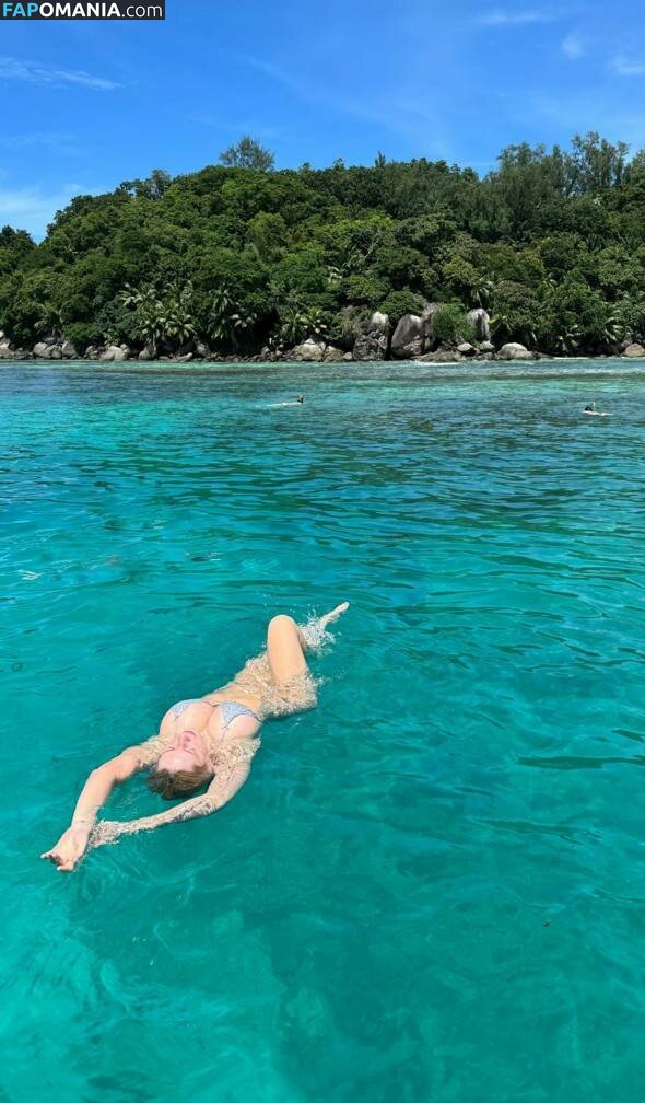 Anna Zubkova / mademoiselle.anna Nu OnlyFans  Foto vazada #27