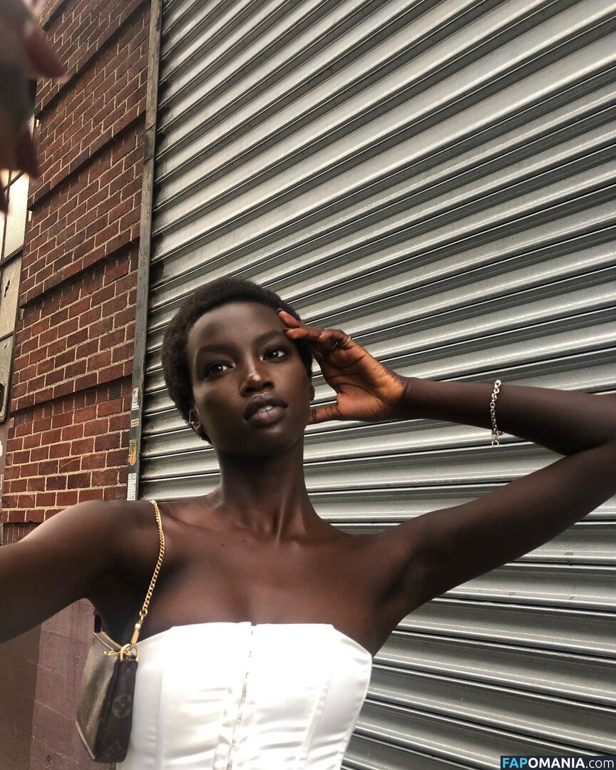 Anok Yai / anokyai Nu OnlyFans  Foto vazada #10