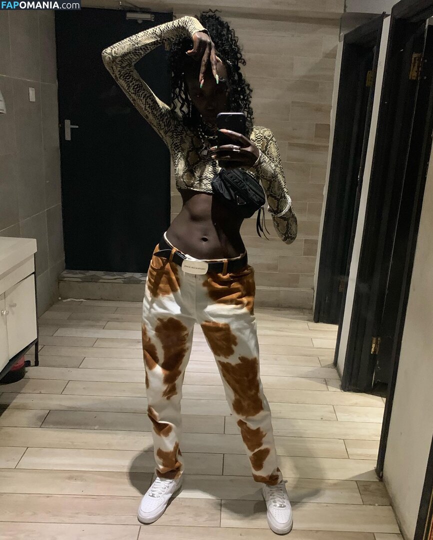 Anok Yai / anokyai Nu OnlyFans  Foto vazada #18