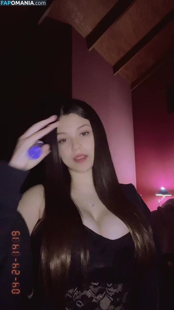 antoniia.blessed / https: Nu OnlyFans  Foto vazada #2