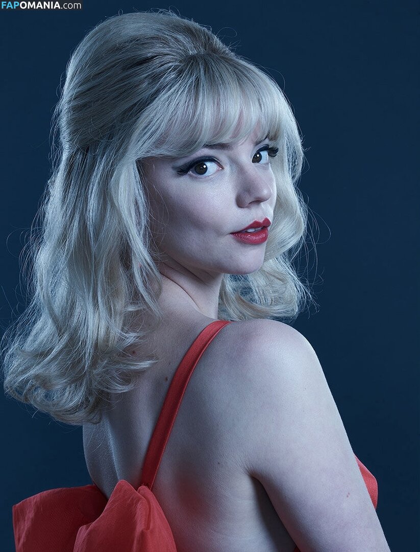 Anya Taylor-Joy / anyataylorjoy / taylorjoyvip Nu OnlyFans  Foto vazada #2081