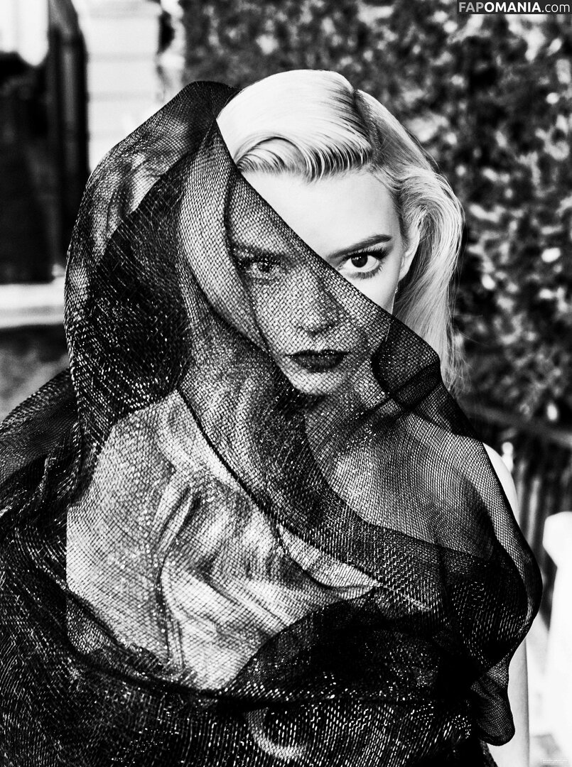 Anya Taylor-Joy / anyataylorjoy / taylorjoyvip Nu OnlyFans  Foto vazada #2128