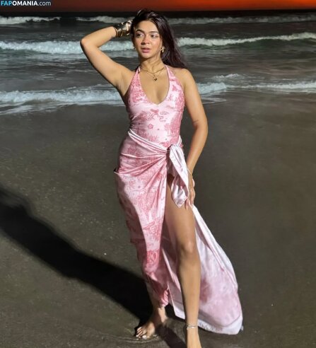 Apoorva Mukhija / the.rebel.kid Nu OnlyFans  Foto vazada #1