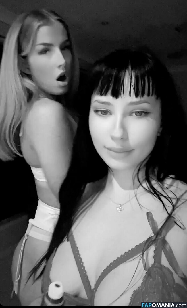 Aprilxo / _oshagracee_ Nu OnlyFans  Foto vazada #5