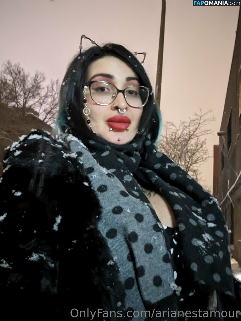 Ariane Saint Amour / ariane_st.amour / arianestamour Nu OnlyFans  Foto vazada #2