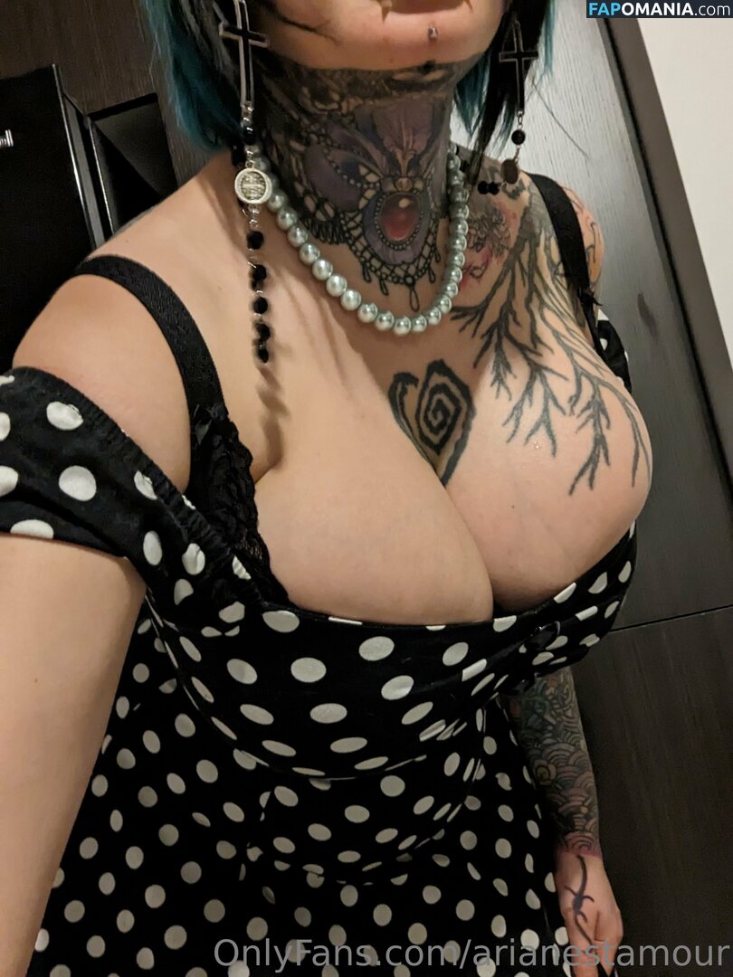 Ariane Saint Amour / ariane_st.amour / arianestamour Nu OnlyFans  Foto vazada #4