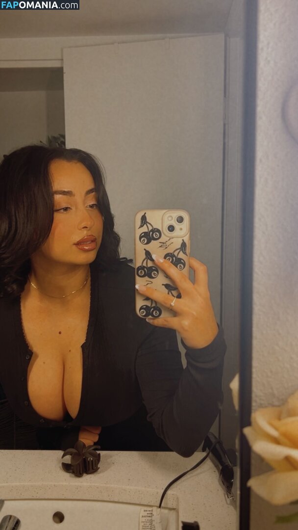 Ariibacardi / ari_estici / aricandii / https: Nu OnlyFans  Foto vazada #2