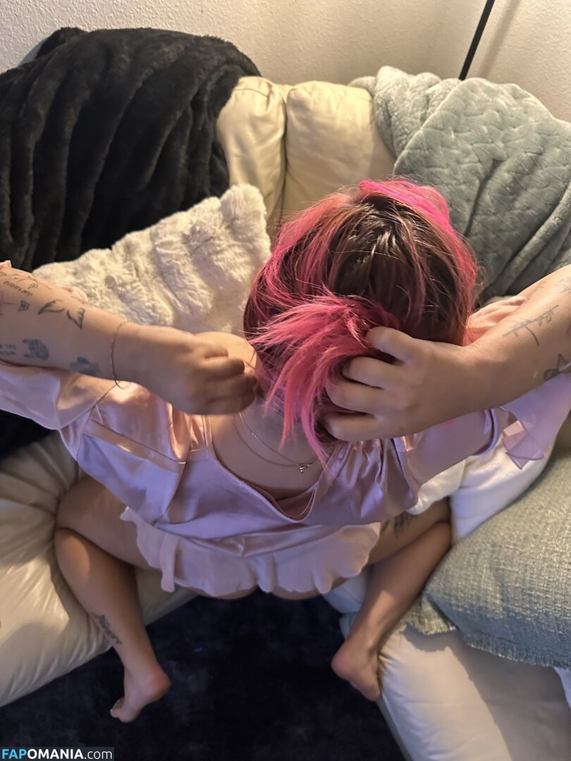 ariaavosss / arivosss / https: Nu OnlyFans  Foto vazada #1