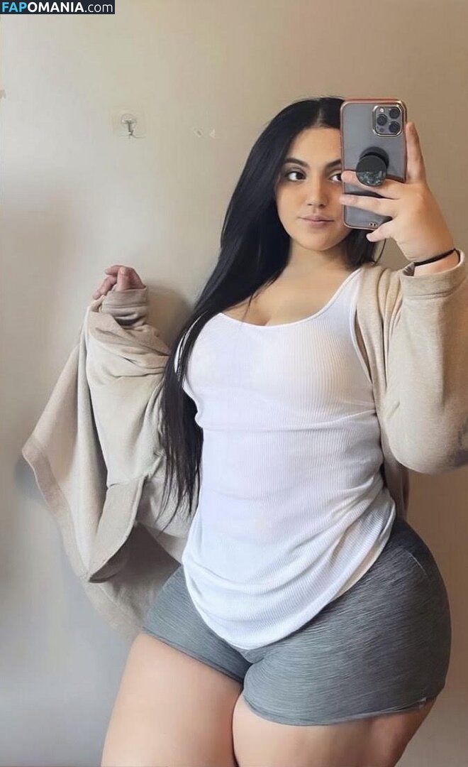 Arozee / arozee_ Nu OnlyFans  Foto vazada #2