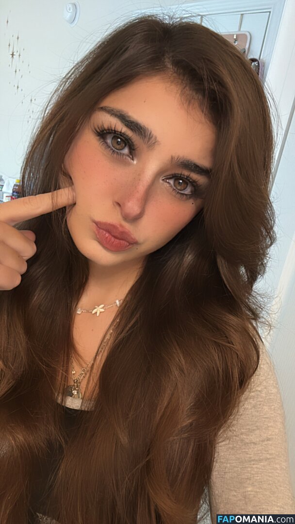  / ARUUU / DeputyARUUU / malachitexd Nu OnlyFans  Foto vazada #679