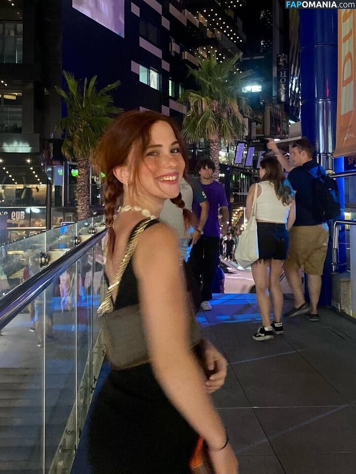 Asia B. Nu OnlyFans  Foto vazada #9