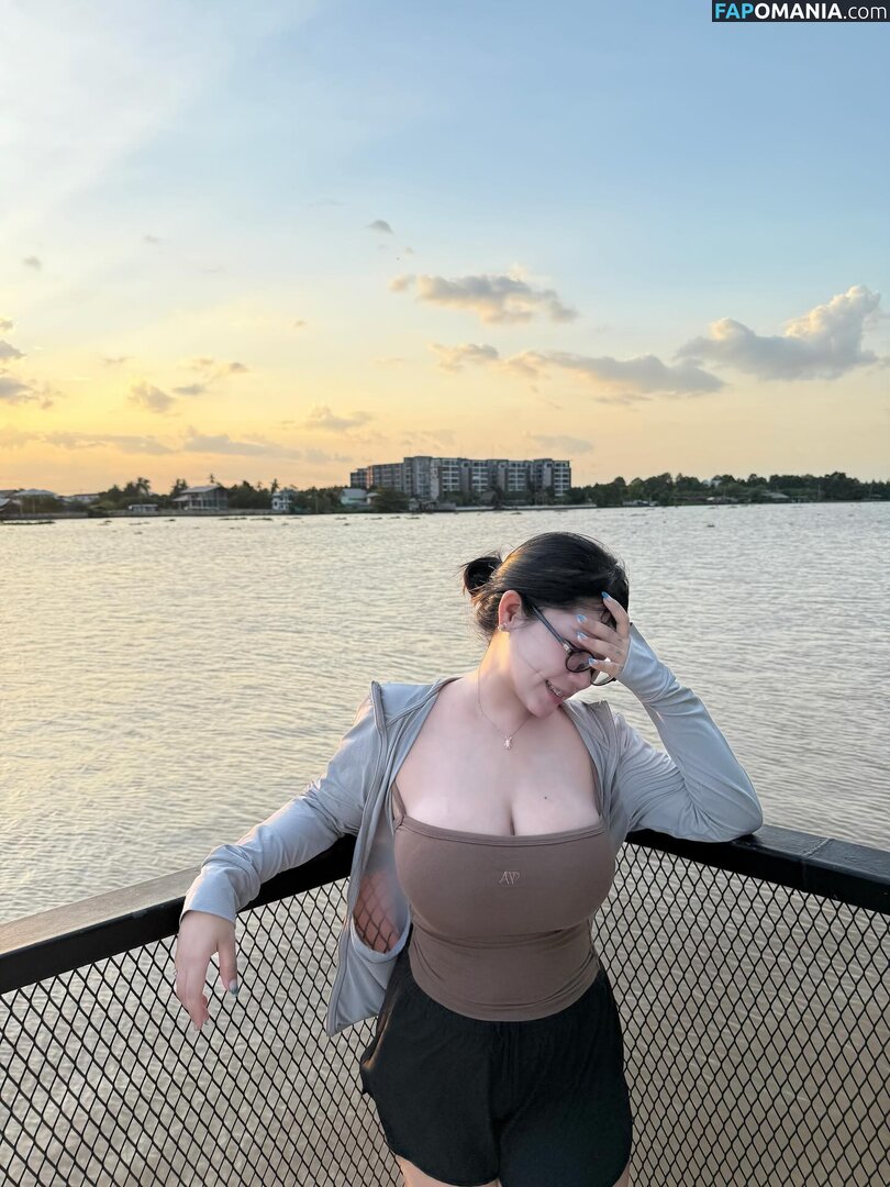 asiasharkyx.ig Nu OnlyFans  Foto vazada #2