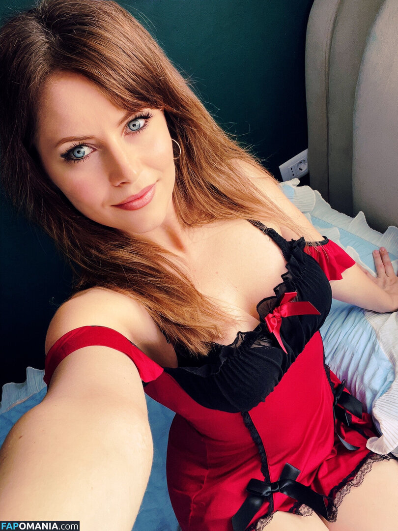 _anne_asmr_ / asmr_ane / asmrane Nu OnlyFans  Foto vazada #2