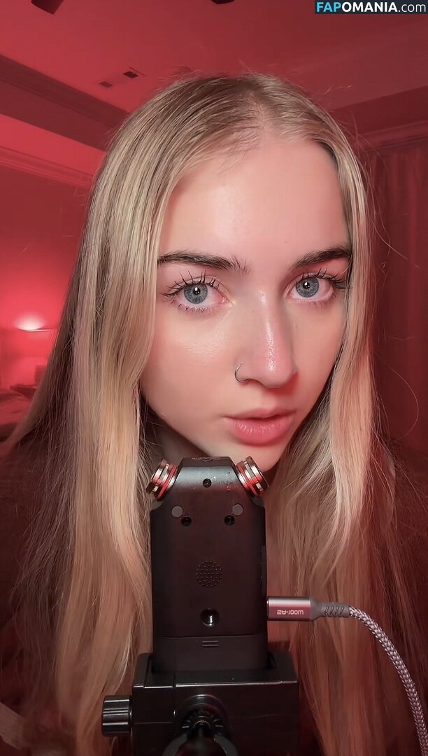ASMR Berlin / berlinbeck Nu OnlyFans  Foto vazada #2