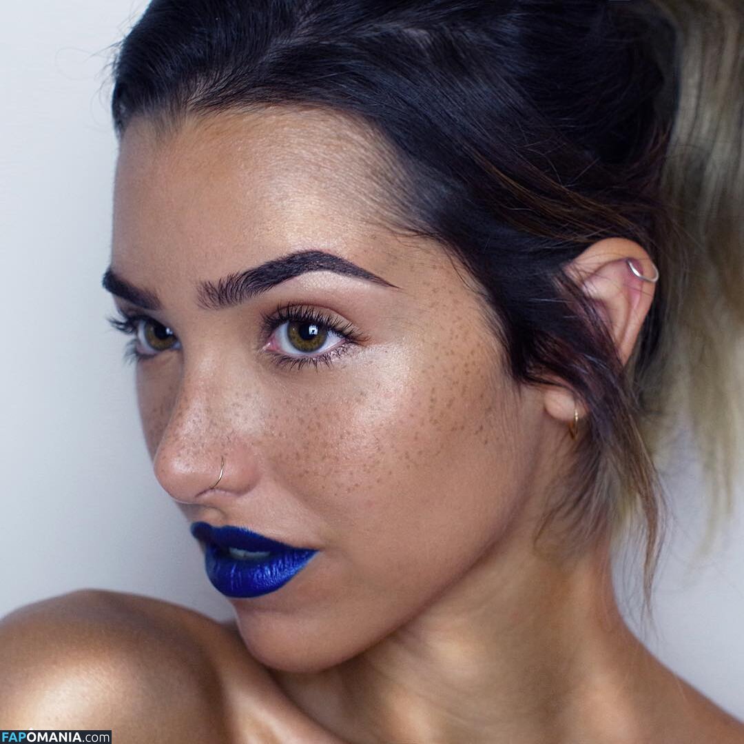 ASMR Glow / Sharon Dubois / asmrglow / asmrglow_ Nu OnlyFans  Foto vazada #475