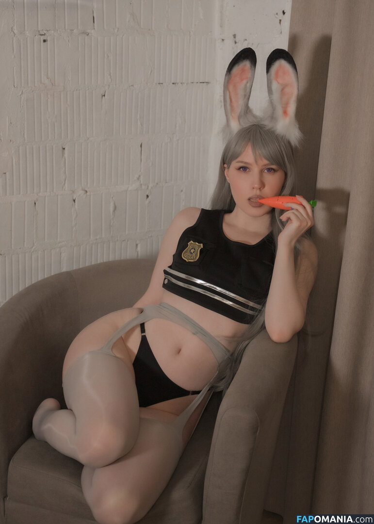 ASMR Mood / ASMRMOOD / asmr_mood / asmrmood1 / nagibatormilka Nu OnlyFans  Foto vazada #189
